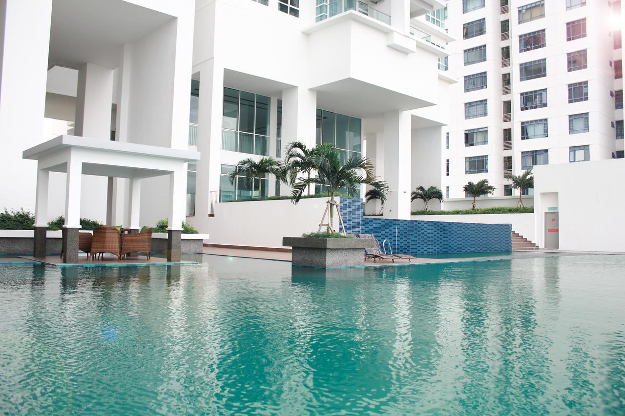 Pinnacle Tower Apartment Stay By Feel Suites Johor Bahru Zewnętrze zdjęcie
