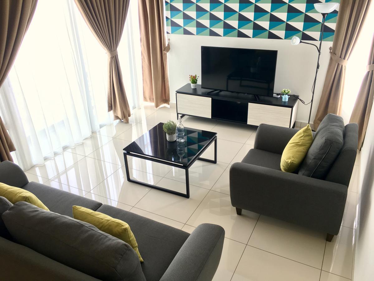 Pinnacle Tower Apartment Stay By Feel Suites Johor Bahru Zewnętrze zdjęcie